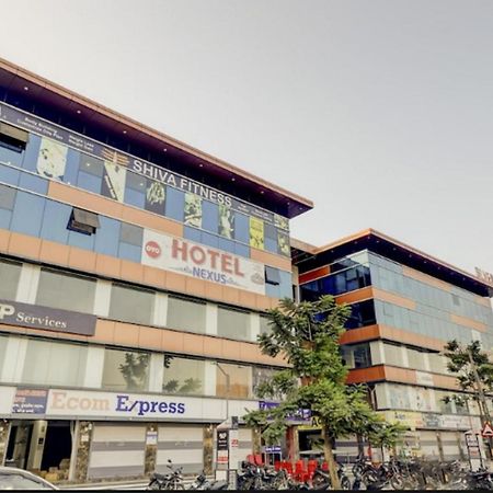 Hotel Nexus 수라트 외부 사진
