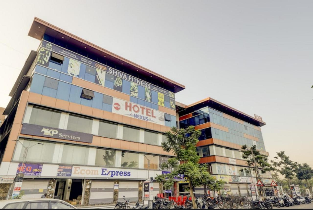 Hotel Nexus 수라트 외부 사진